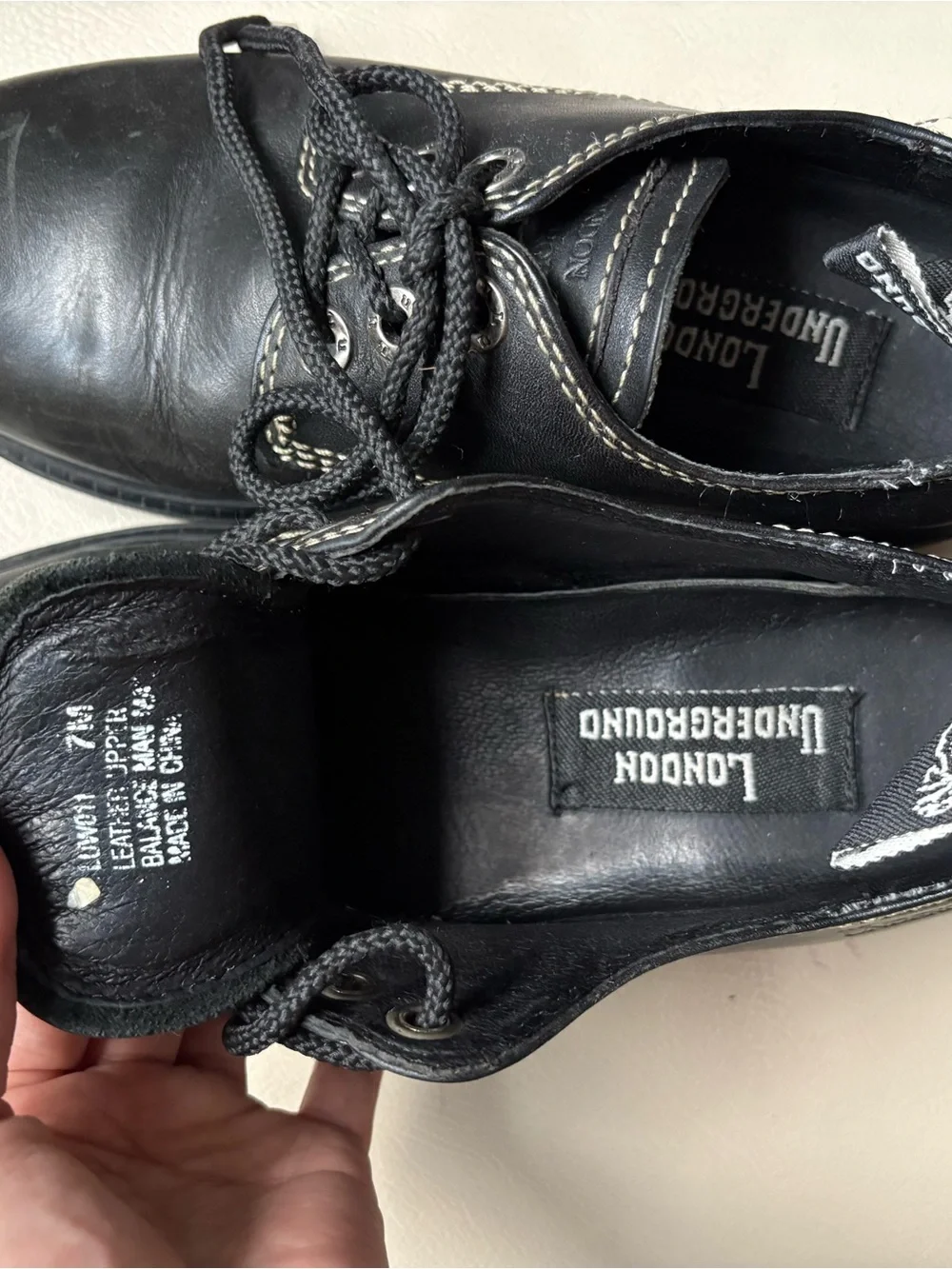 London Underground classic black